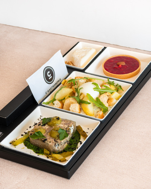Plateau repas Lyonnais / Lyonnais meal tray