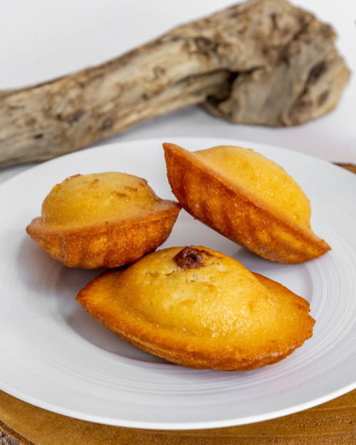 Plateau de madeleines natures / Madeleine platter- 24 pièces 