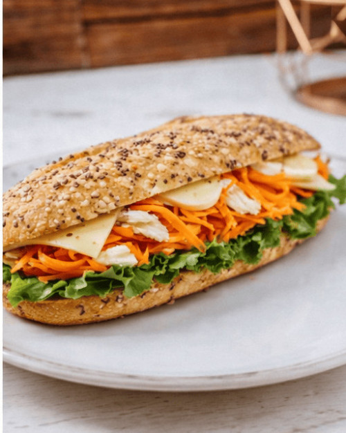 Sandwich poulet crudités / Raw chicken sandwich