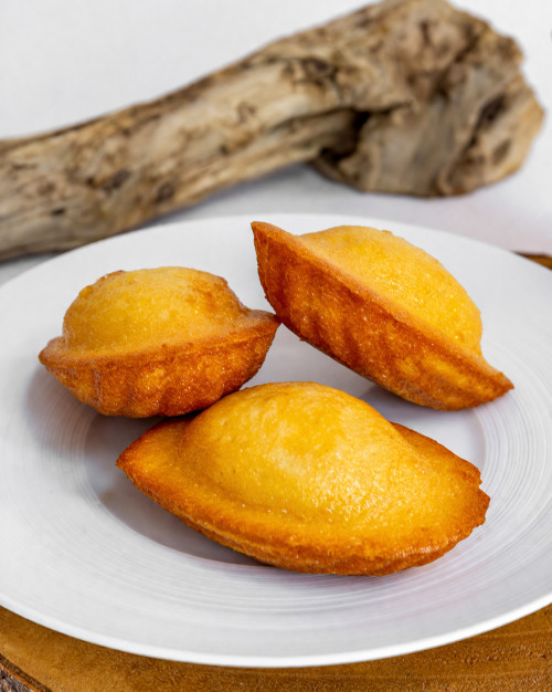 Plateau de madeleines natures / Madeleine platter- 24 pièces 