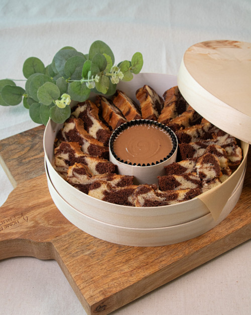 Cake marbré & pâte à tartiner chocolat-noisette - boîte de 15 pièces / Cake marbré - box of 15 pieces